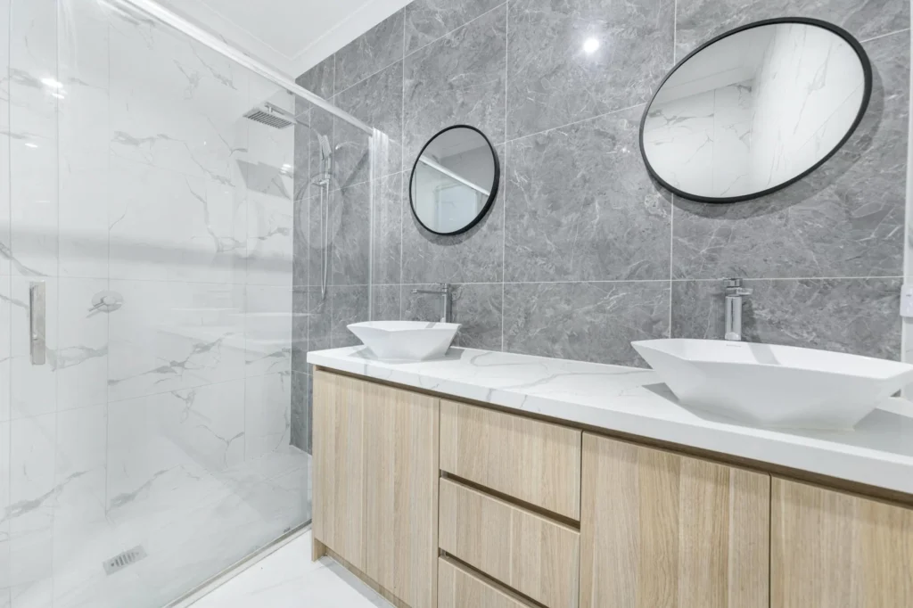 2026 Banyo Yenileme Maliyetleri ve Dekorasyon Eğilimleri