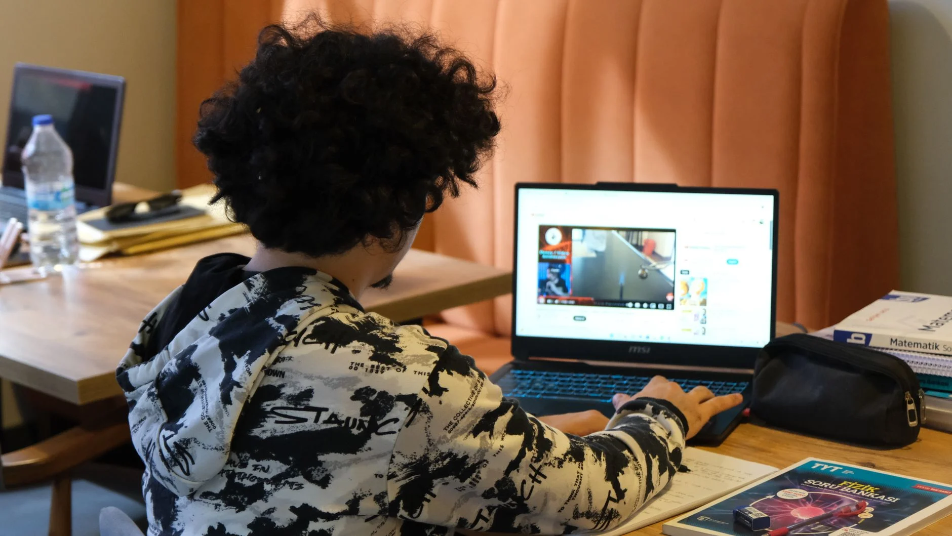 Güncel İngilizce Kursu Fiyatları ve En İyi Programlar