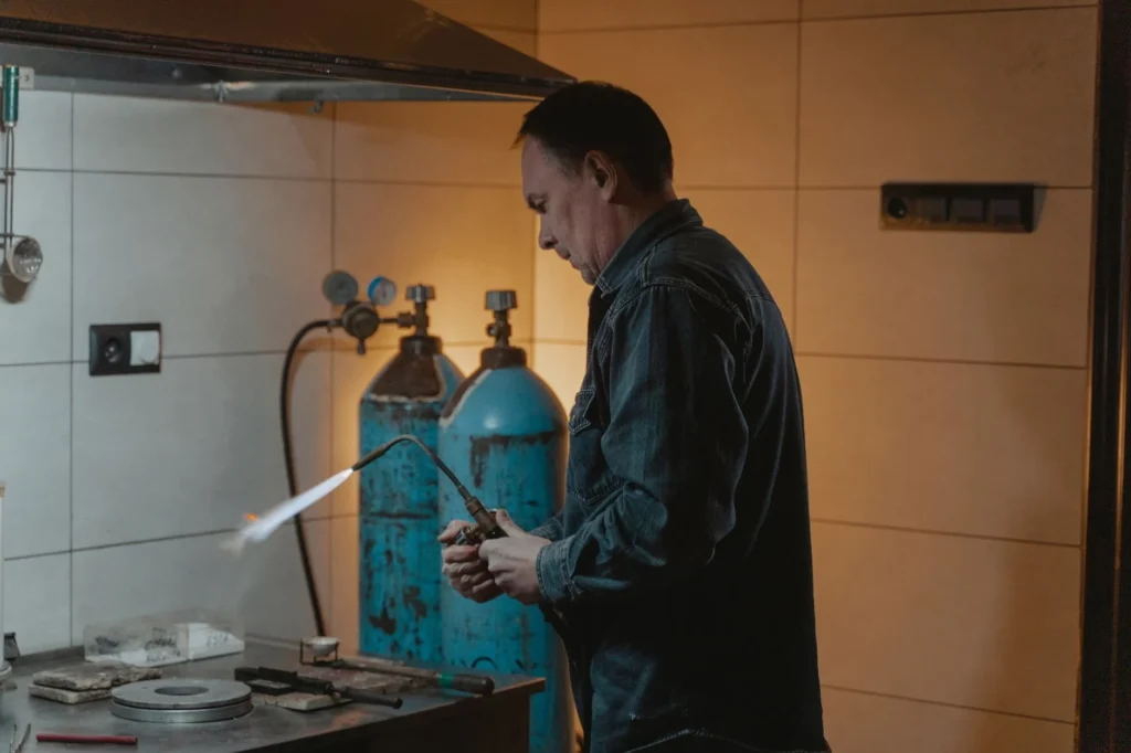 Güncel Doğalgaz Tesisatı Döşeme Fiyatları ve Güvenilir Firma Seçimi