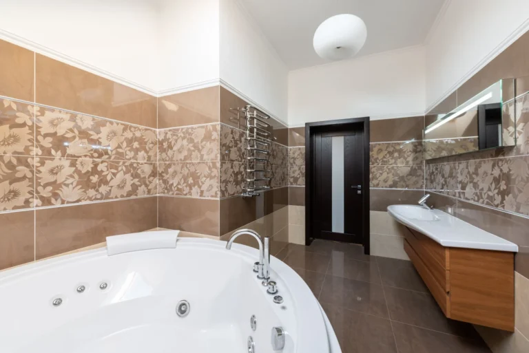 Banyo Yenileme Fiyatları 2026: Modern Çözümler ve Maliyet Rehberi
